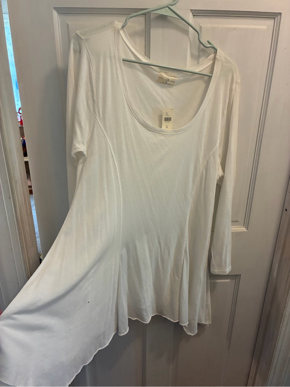 Anthropologie T.La White Scoop Neck Flared Tunic